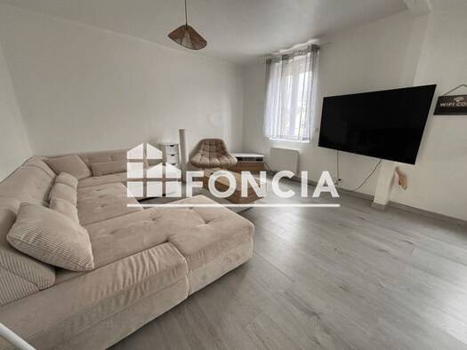 Maison à louer 1 075 € 5 pièces 4 chambres 77 m² Saint Michel Évreux 27000