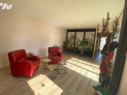 Maison de plain-pied à vendre 229 240 € 4 pièces 3 chambres 89 m² 243 m² de terrain Trélivan 22100