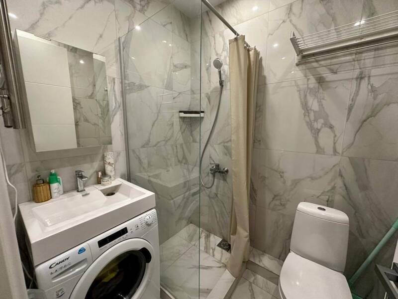 Maison à louer, 18m², PARIS 17E