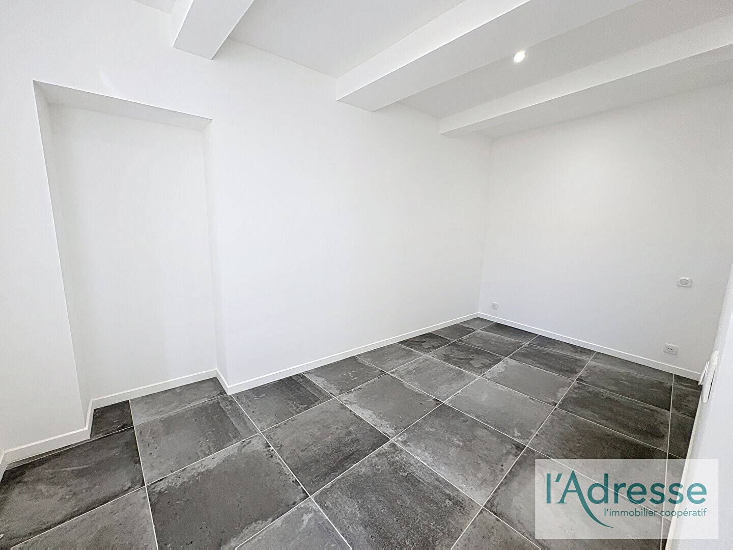 Maison à louer, 24m², AJACCIO