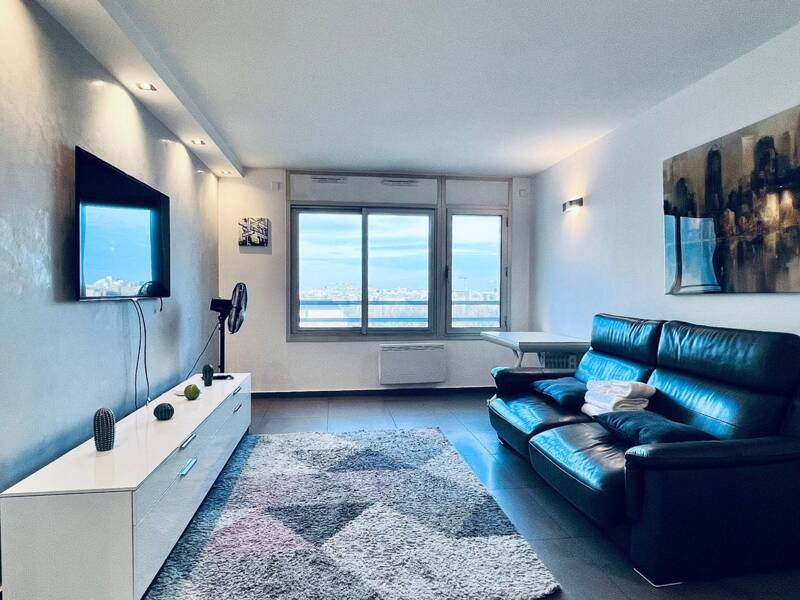 Maison à louer, 0m², PARIS 14E