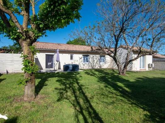 Maison de plain-pied à vendre 349 500 € 6 pièces 5 chambres 150 m² 856 m² de terrain Beouzo Fonsorbes 31470