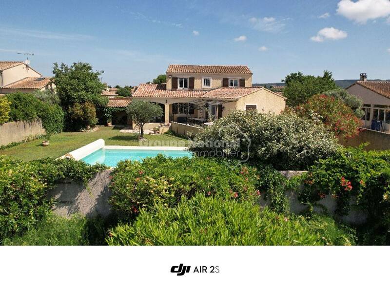 Maison à vendre, 165m², FONTVIEILLE