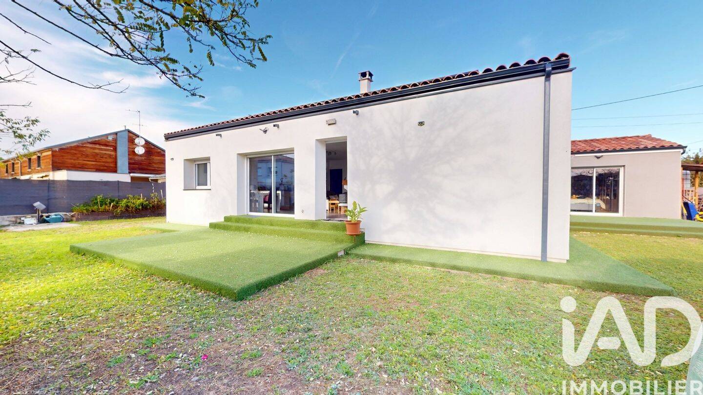 Maison à vendre, 124m², LAVERNOSE LACASSE