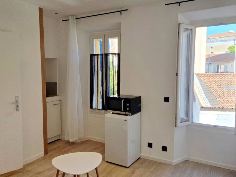 Maison à louer, 15m², CANNES