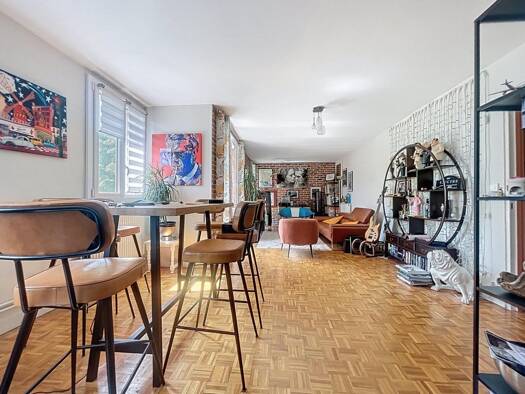 Appartement à vendre 270 000 € 3 pièces 2 chambres 79 m² 4ème étage La Canardiere-Le Castel Chantilly 60500