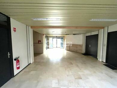 Espace bureau à louer 630 € 100 m² de bureaux Tergnier 02700