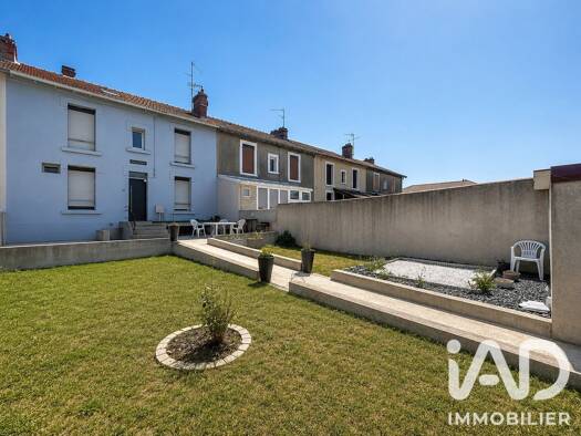 Maison à vendre 159 000 € 4 pièces 3 chambres 90 m² 271 m² de terrain Piennes 54490