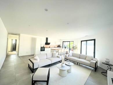 Maison de plain-pied à vendre 365 000 € 4 pièces 3 chambres 98 m² 340 m² de terrain Maraussan 34370