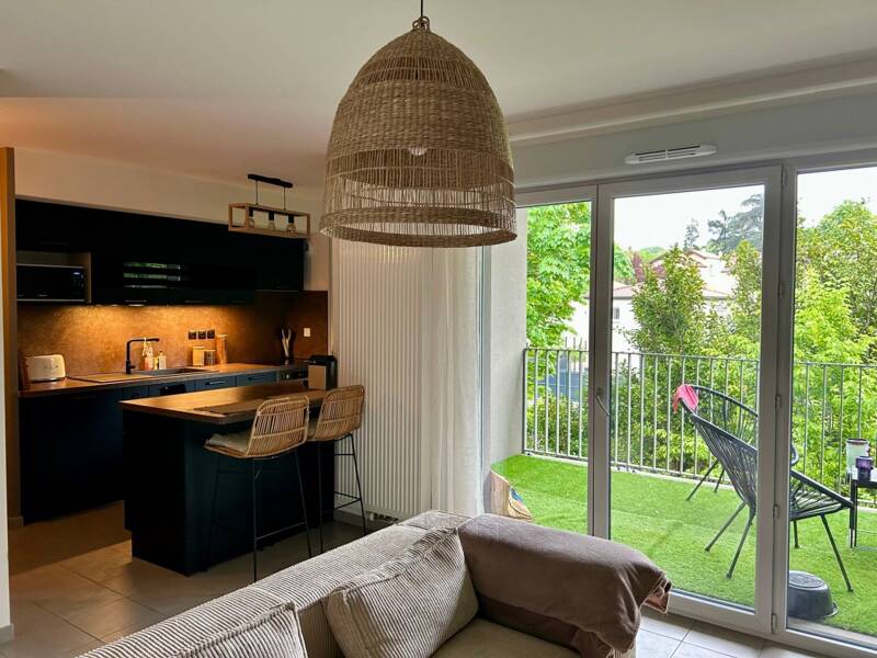 Maison à louer, 47m², SEREZIN DU RHONE