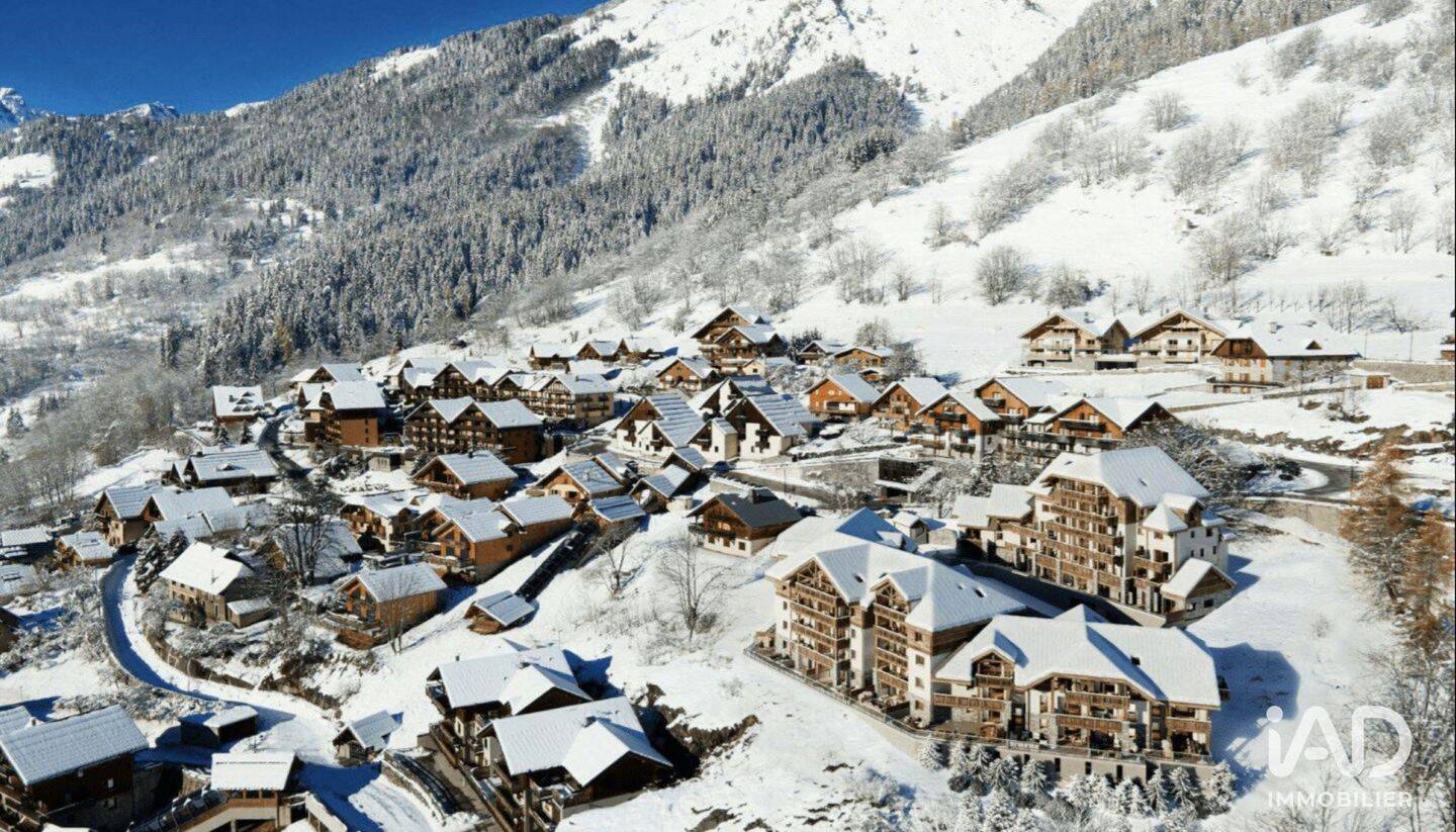 Maison à vendre, 60m², VAUJANY