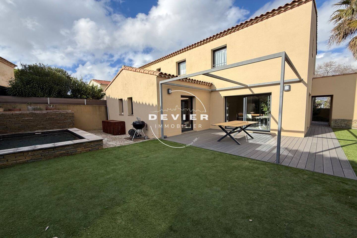 Maison à vendre, 155m², SAINT GENIES DES MOURGUES