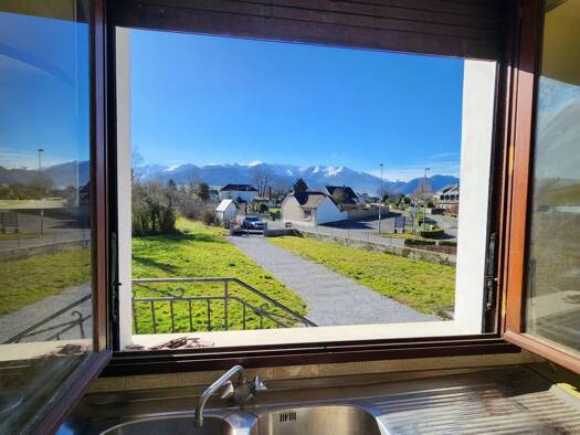 Immeuble à vendre 269 900 € 237 m² Asson 64800