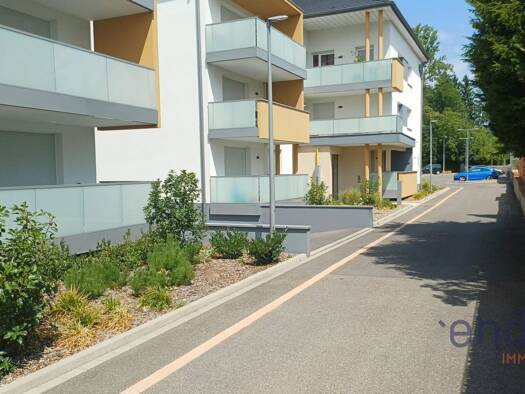 Appartement à vendre 277 000 € 2 pièces 1 chambre 55 m² Étage 3/3 Rosenau 68128