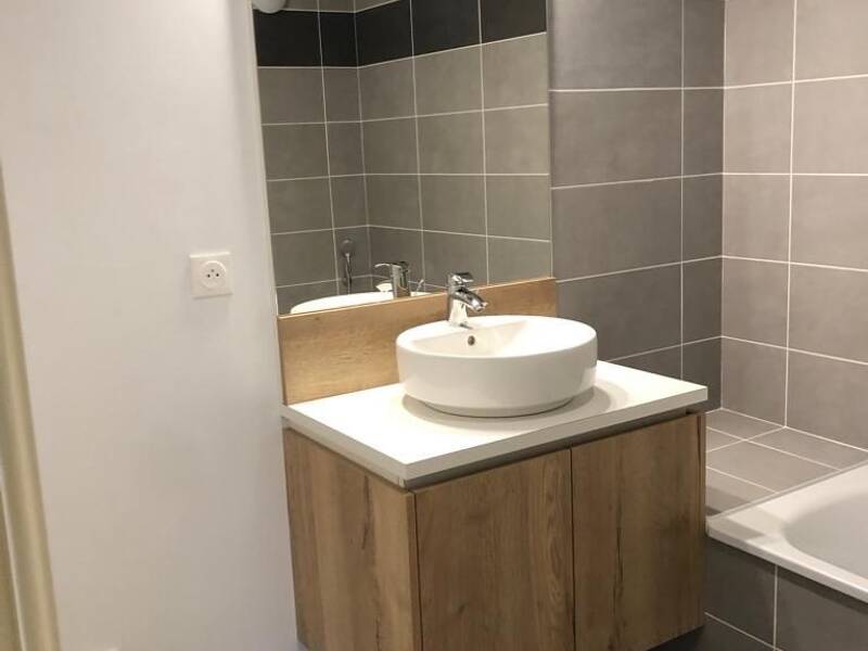 Maison à louer, 64m², CLUSES