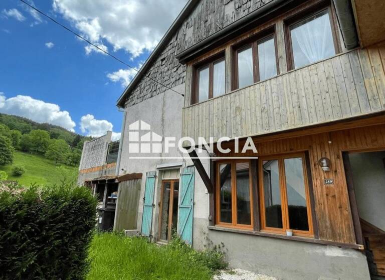 Maison à vendre 160 000 € 6 pièces 4<br/>chambres 148 m²<br/>superficie 479 m²<br/>terrain Plainfaing 88230