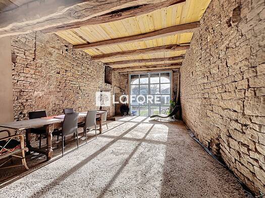 Maison à vendre 64 000 € 3 pièces 315 m² 659 m² de terrain Val Suran 39320