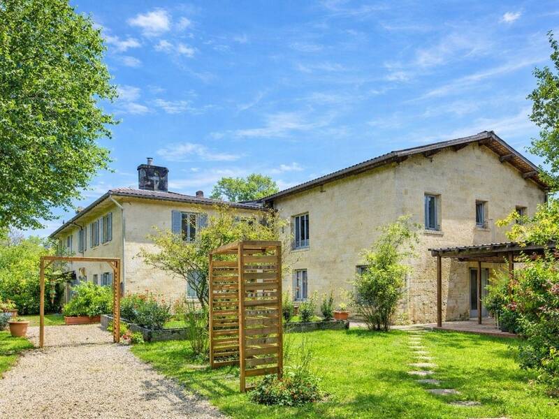 Maison à vendre, 401m², CARIGNAN DE BORDEAUX