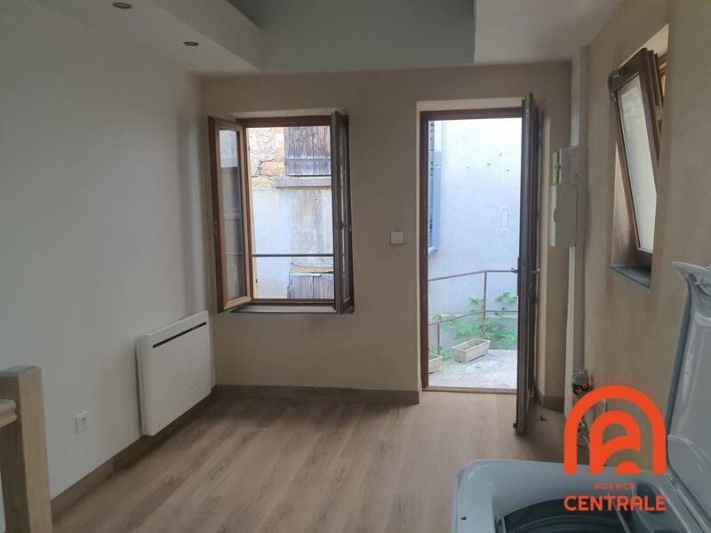 Maison à louer, 22m², LYON 4E