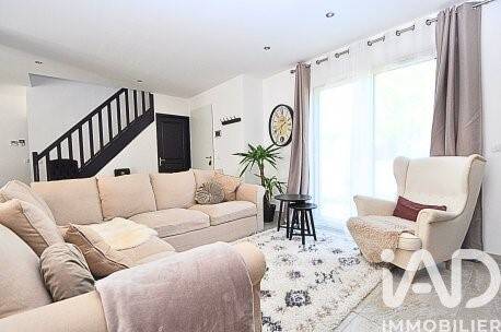 Maison à vendre, 141m², SAINT MAURICE MONTCOURONNE