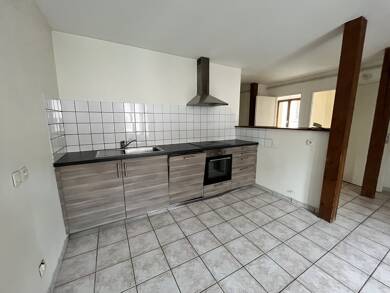 Appartement à louer 500 € 3 pièces 2 chambres 61 m² 1 étages La Mure Nord La Mure 38350