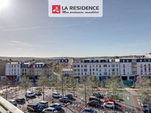 Appartement à vendre 199 500 € 1 pièce 24 m² Étage 4/5 Gare Chatou 78400