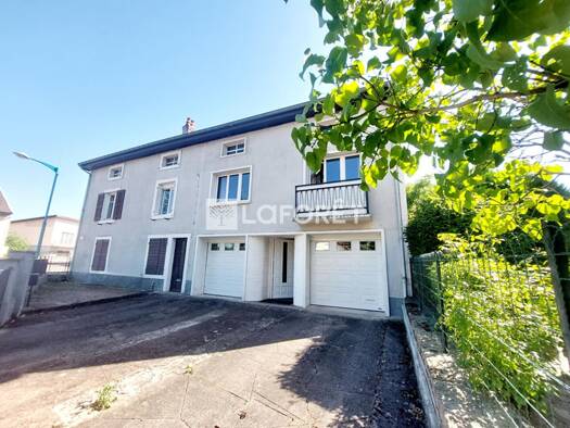 Maison à vendre 219 000 € 6 pièces 3 chambres 230 m² 1 016 m² de terrain Dogneville 88000