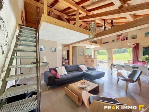 Maison à vendre 1 790 000 € 7 pièces 4 chambres 227 m² 1 146 m² de terrain Combloux 74920