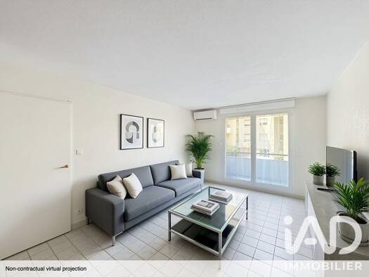 Appartement à vendre 180 000 € 2 pièces 1 chambre 50 m² Étage 1/6 Centre Ville Aubagne 13400