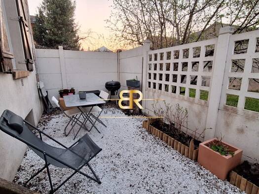 Appartement à vendre 188 000 € 2 pièces 1 chambre 31 m² Étage 1/3 Gabriel Péri-Estienne d'Orves Colombes 92700