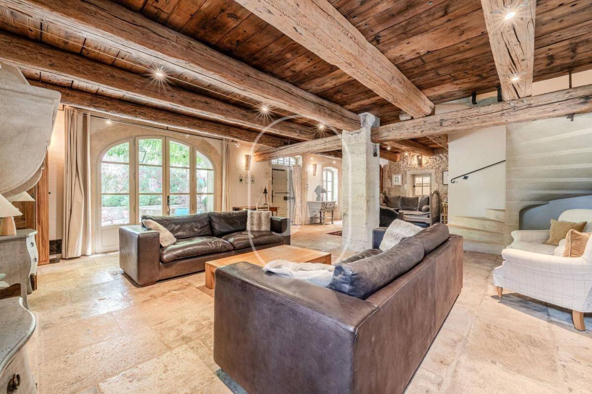 Maison à vendre, 306m², EYGALIERES