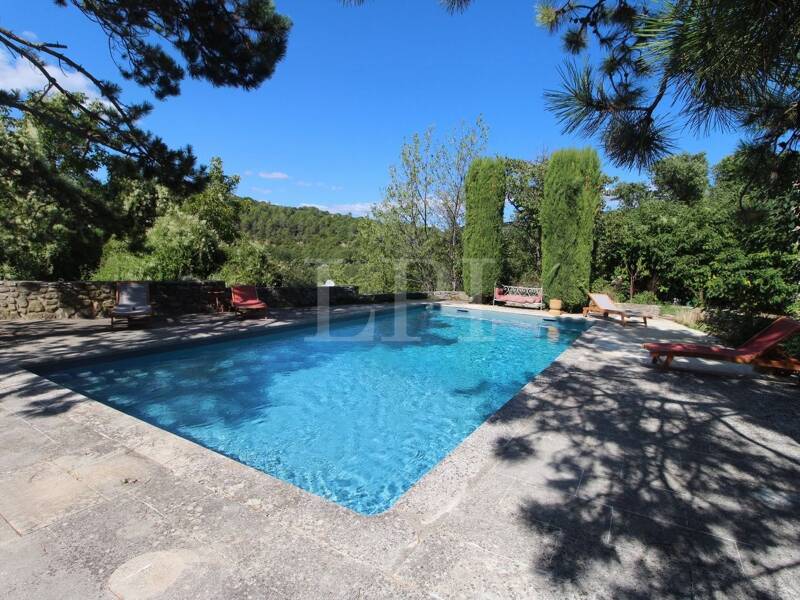 Maison à vendre, 350m², SAINT MARTIN DE CASTILLON