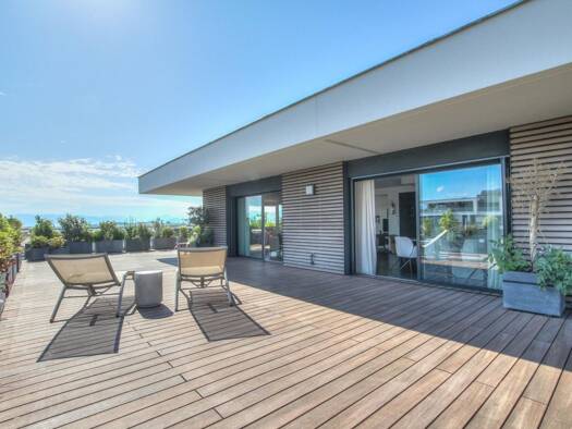 Appartement à vendre 1 196 000 € 4 pièces 3 chambres 145 m² Étage 3/3 Thoiry 01710