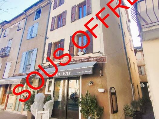 Maison à vendre 161 000 € 10 pièces 6 chambres 214 m² Florac 48400