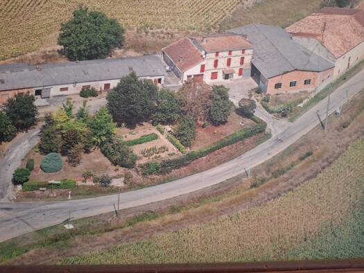 Ferme à vendre 273 000 € 4 pièces 3 chambres 120 m² 5 000 m² de terrain Valence 82400