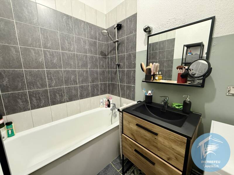 Maison à louer, 48m², VILLEURBANNE