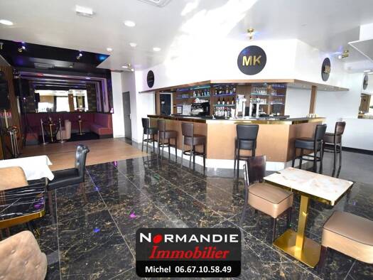 Restaurant à vendre 188 000 € 130 m² d'espace de restauration Les Canadiens Le Petit-Quevilly 76140