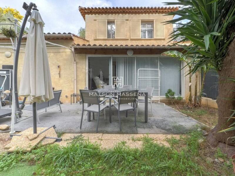 Maison à vendre, 101m², SAINT LAURENT DU VAR