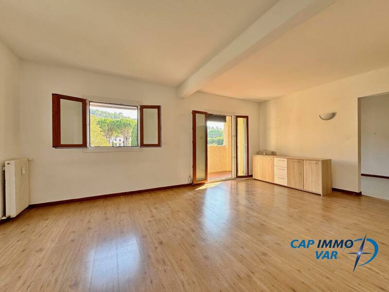 Maison à louer, 84m², LE BEAUSSET