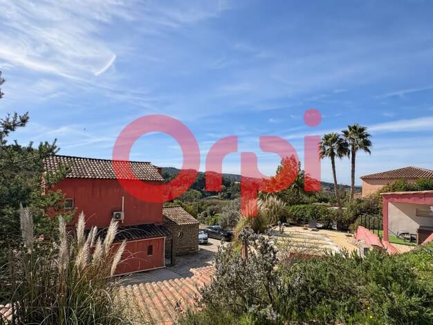 Villa à vendre 665 000 € 5 pièces 3 chambres 135 m² 3 265 m² de terrain Pallieres-Plan des Pennes Les Pennes-Mirabeau 13170