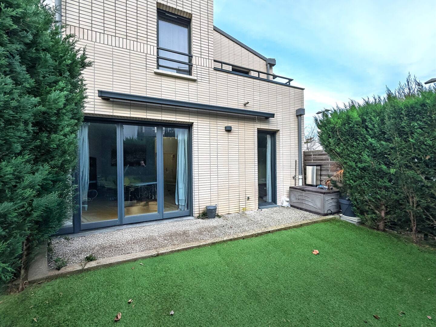 Maison à vendre, 95m², VERSAILLES