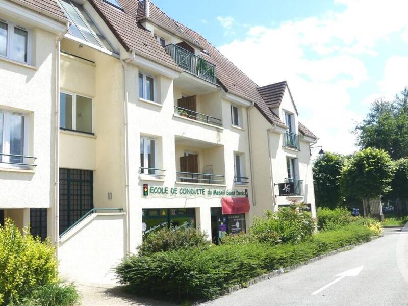 Maison à louer, 27m², LE MESNIL SAINT DENIS