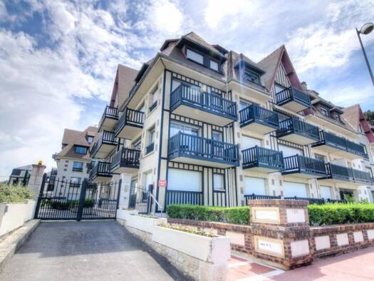 Appartement à louer - logement étudiant 650 € 1 pièce 28 m² Deauville 14800