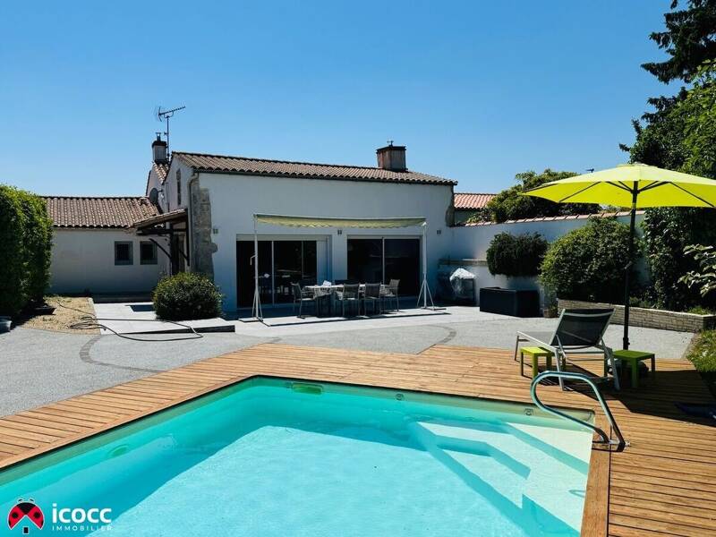 Maison à vendre, 155m², LES MAGNILS REIGNIERS
