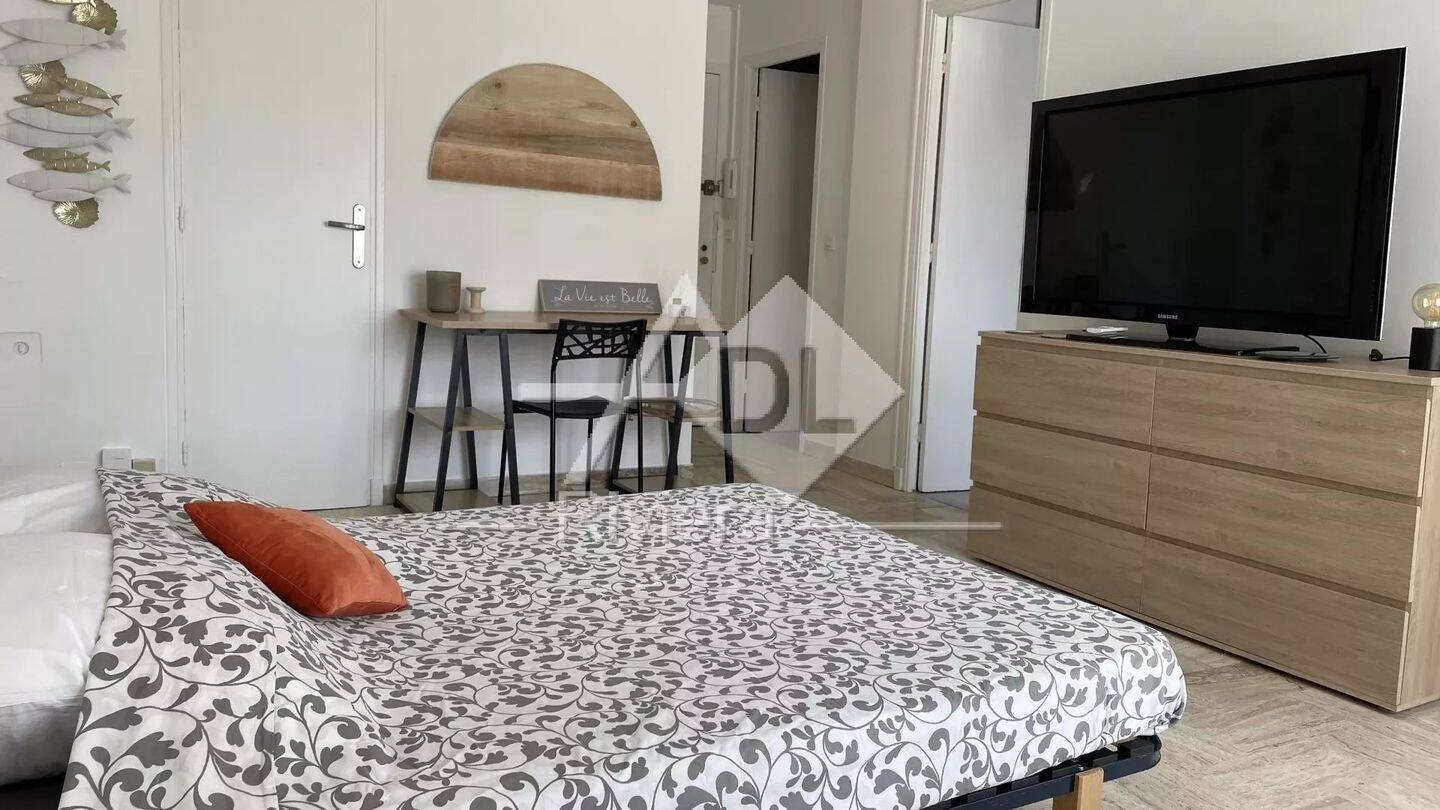 Maison à louer, 29m², ANTIBES
