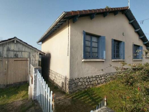 Maison à vendre 98 000 € 4 pièces 3 chambres 68 m² 800 m² de terrain Mensignac 24350