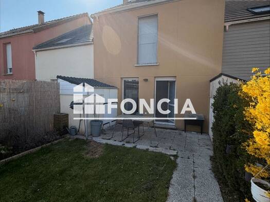 Maison à louer 1 650 € 4 pièces 3 chambres 84,5 m² Les Hameaux-La Croix Aux Buis-Chapelle Magny-les-Hameaux 78114