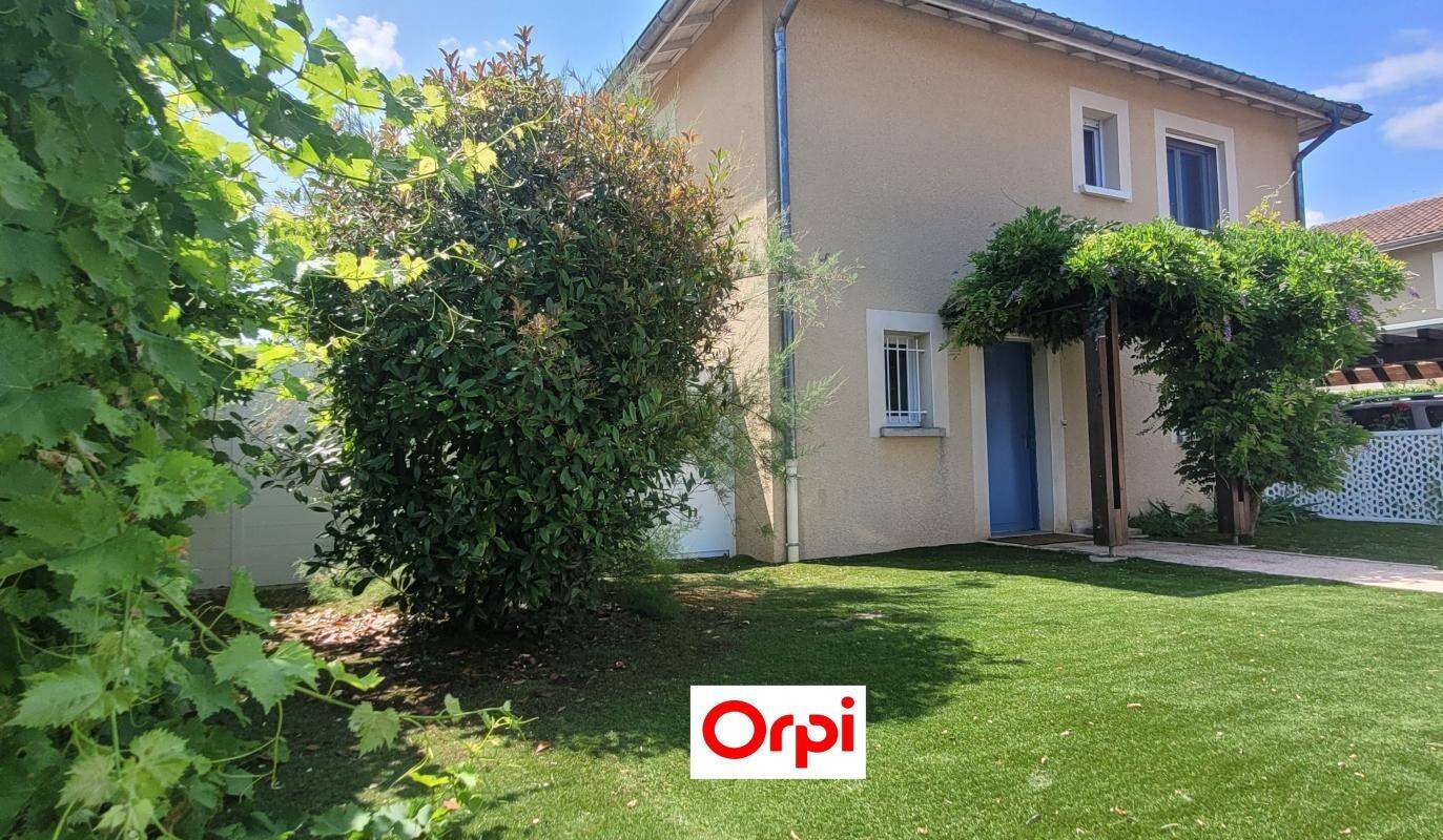 Maison à vendre, 111m², SAINT ETIENNE DE SAINT GEOIRS