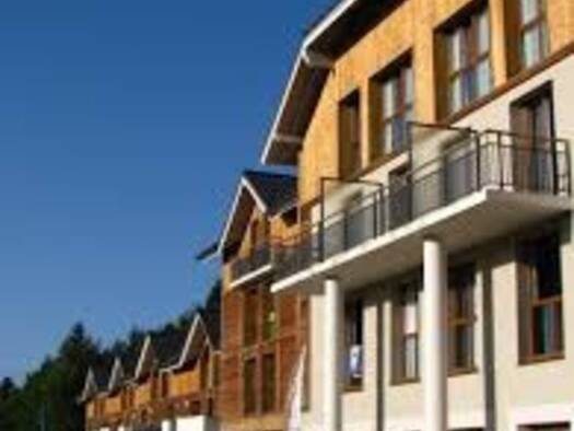 Appartement à vendre 110 000 € 1 pièce 26 m² Étage 3/3 Les Déserts 73230