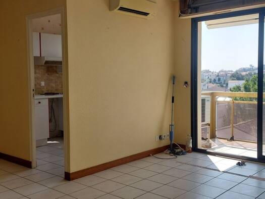 Appartement à vendre 201 400 € 2 pièces 1 chambre 42,57 m² 4ème étage Saint Pierre Royan 17200